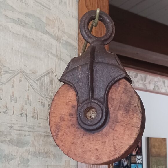 Wood Pulley Barn Farmhouse Industrial Decor Rustic - Antique - Picture 3 of 6